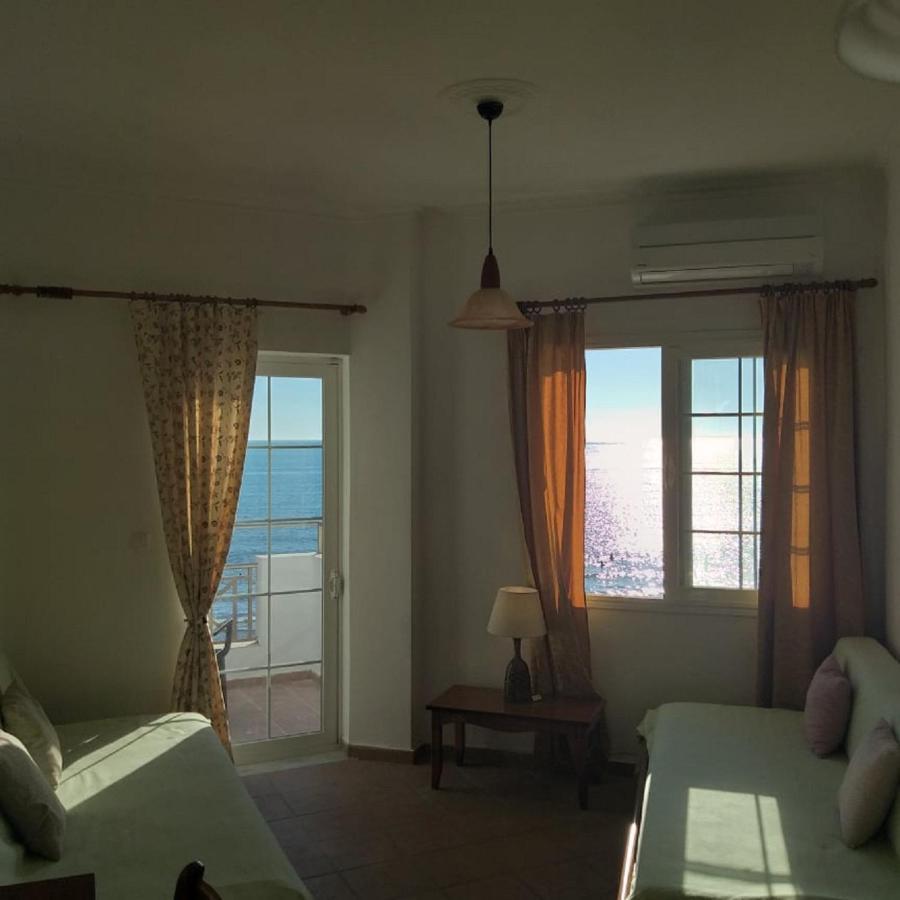 Nereides Apartments Agios Gordios  Exterior photo